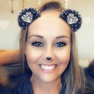 Meet your Posher, Whitney